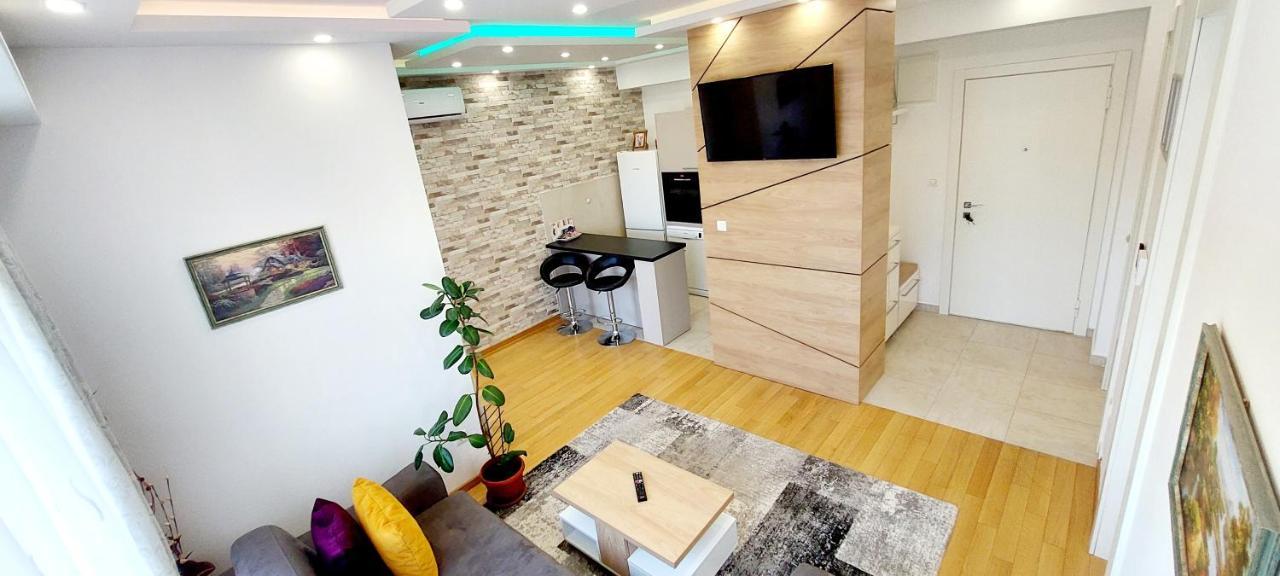 Extra Apartman Banja Luka Exterior foto
