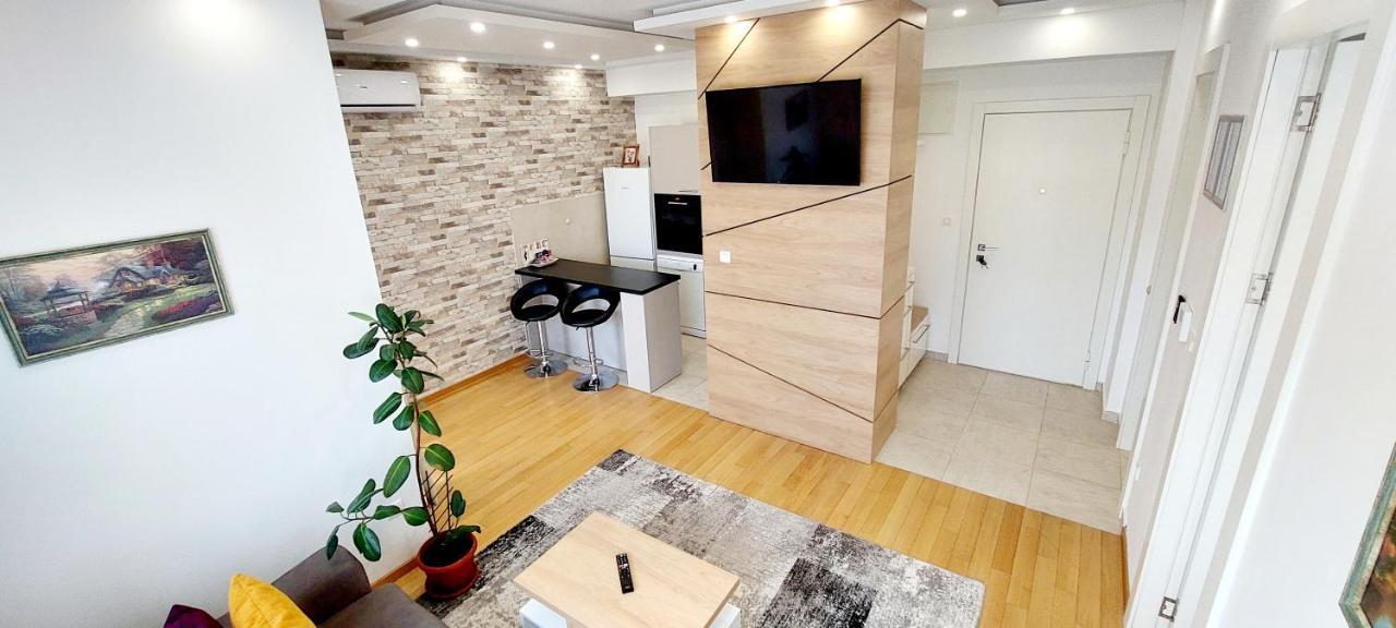 Extra Apartman Banja Luka Exterior foto